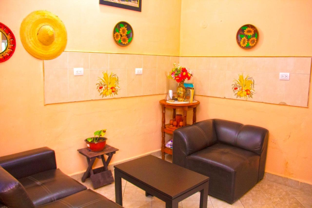 Casa Caridad Del Cobre Villa Isla Mujeres Buitenkant foto